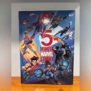 MARVEL 5 Minute Marvel Stories Hardcover Pre Loved Ages 5-8 Thor Hulk Hawkeye